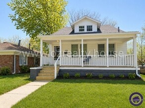 Building Photo - 209 Eldred Ave