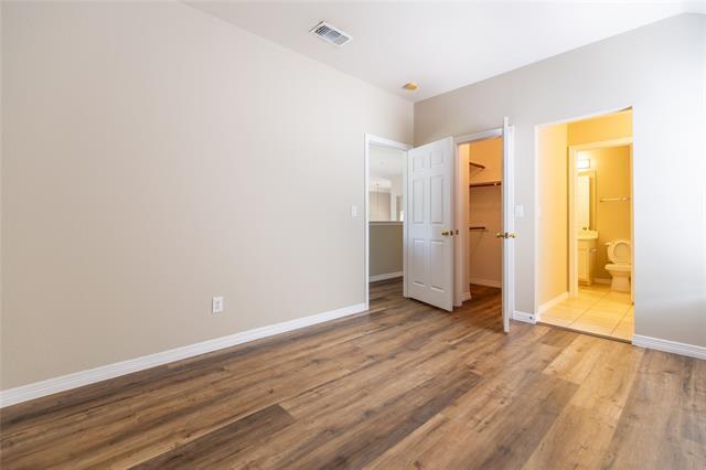 Building Photo - 4541 Hawkhurst Dr