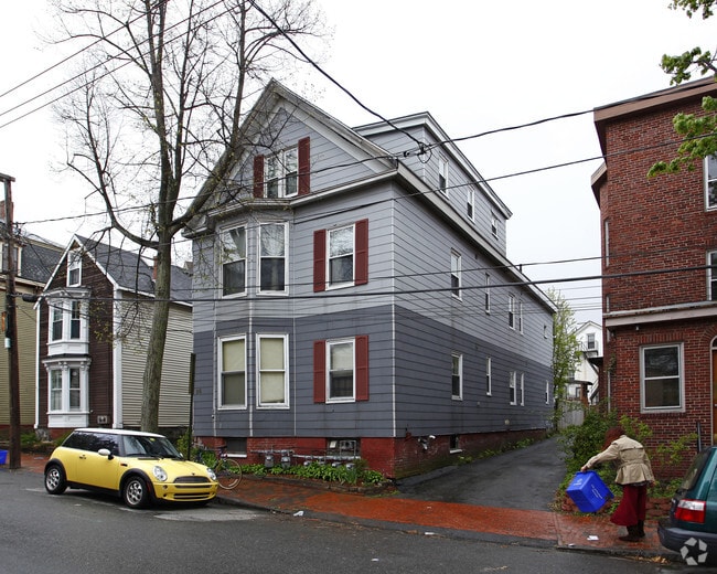 Primary Photo - 25 Dow St