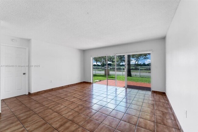 Building Photo - 14260 SW 57th Ln
