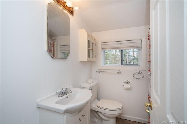 Building Photo - 34 John Smith Dr