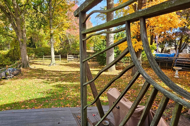 Building Photo - 908 Berwick Dr