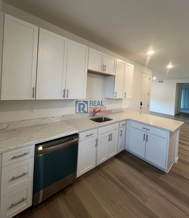 Building Photo - 1815 Myron Ct