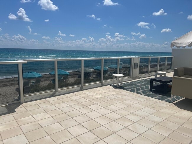 Building Photo - 2751 S Ocean Dr