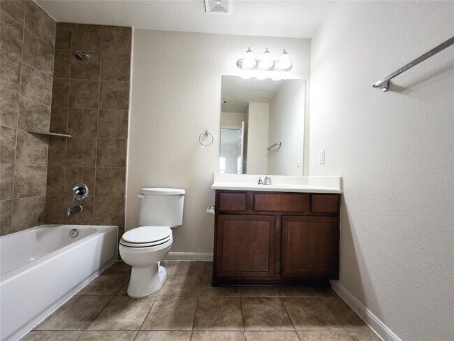 Building Photo - 15107 Sequoia Meadow Ct
