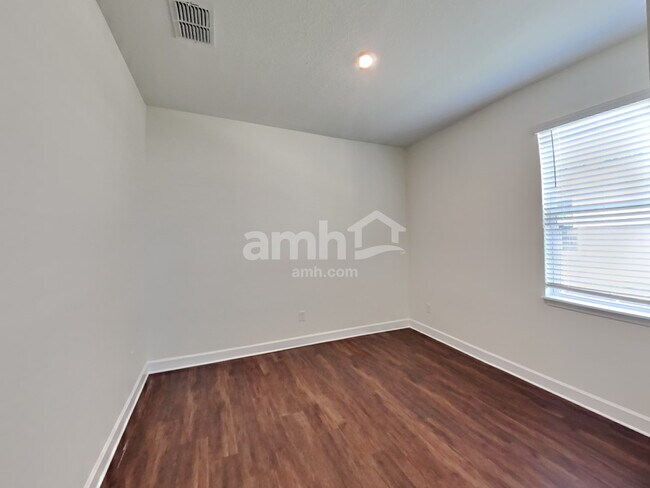 Building Photo - 3113 Artemisia Ln