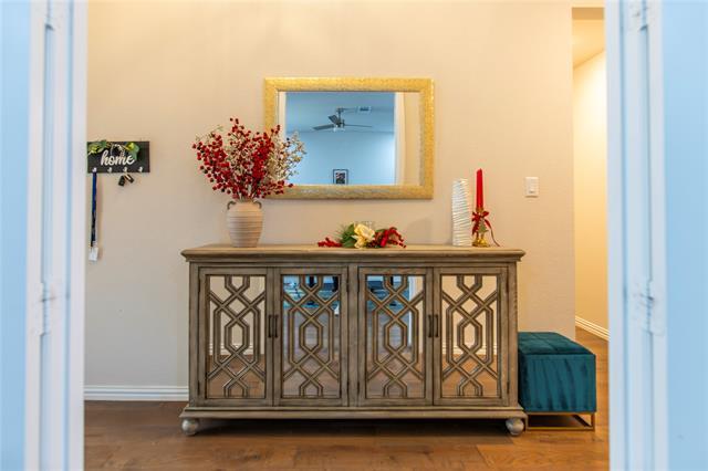 Building Photo - 1700 Hydrangea Ln