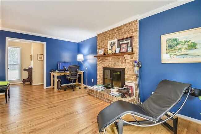 Den - 2154 Silentree Dr