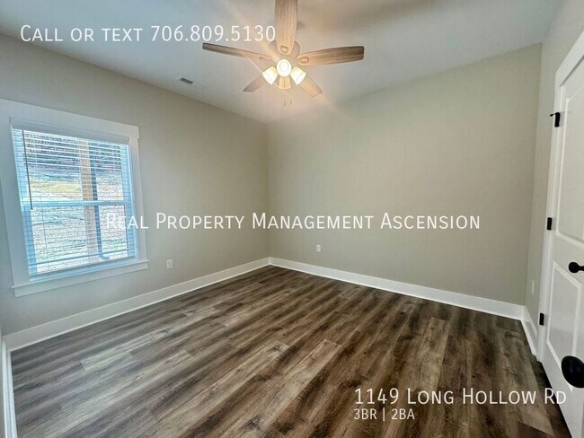 Building Photo - 1149 Long Hollow Rd