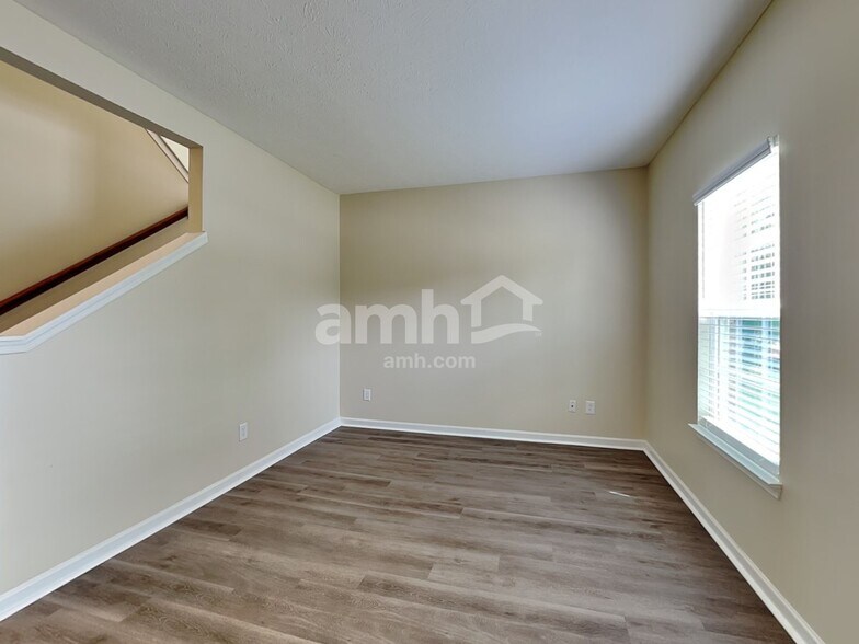Building Photo - 2962 Hearthside Dr