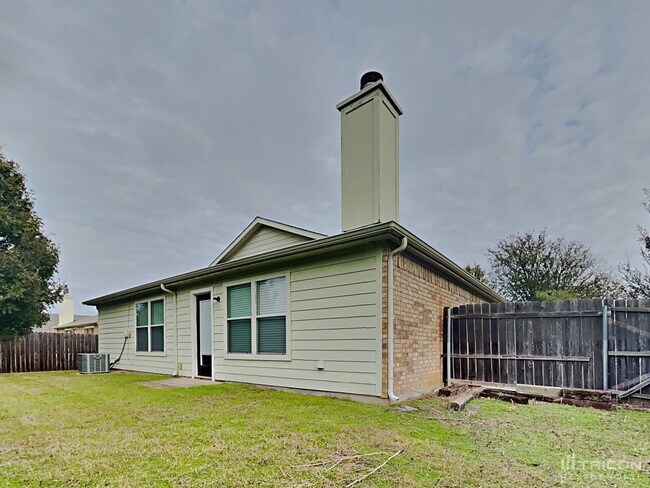 Building Photo - 4512 Merlot Dr