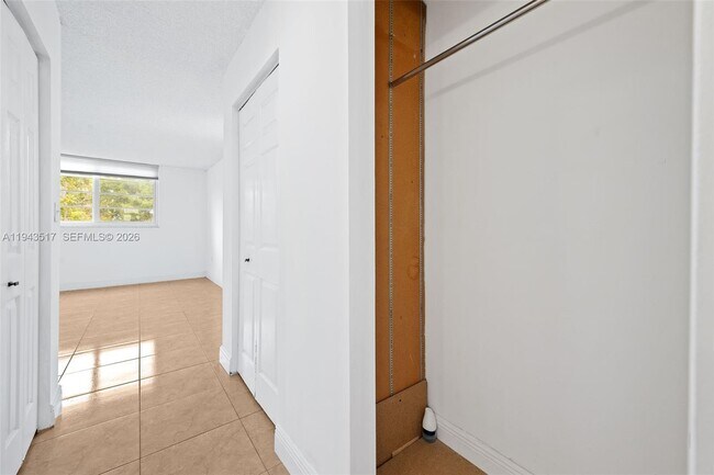 Building Photo - 14180 SW 84th St