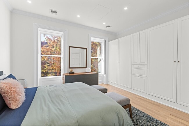 Building Photo - 1111 Bloomfield St