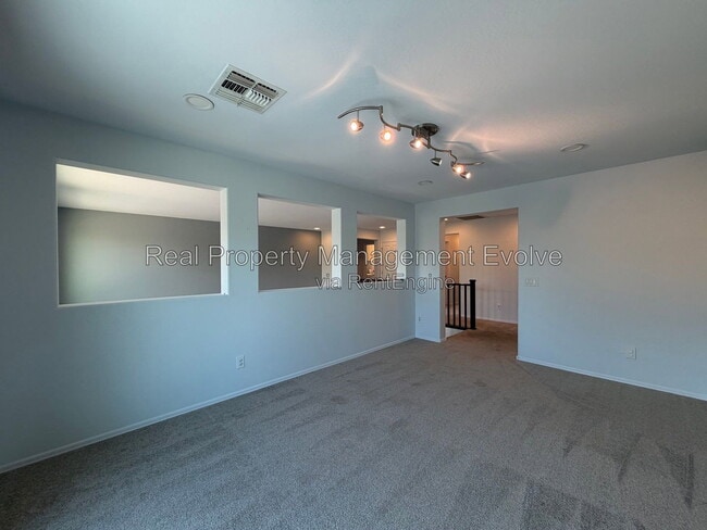 Building Photo - 5164 W Quail Track Dr