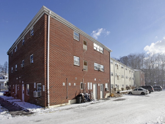Primary Photo - Avondale Apartments