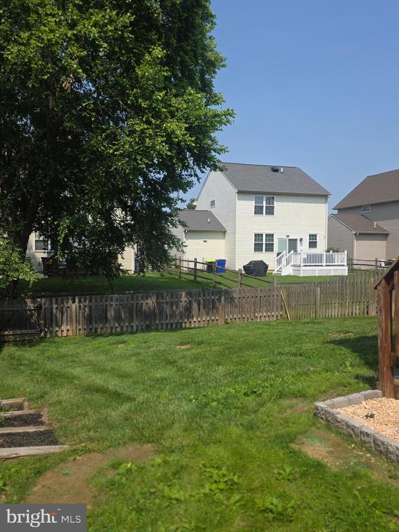 Building Photo - 31 Carrick Ln