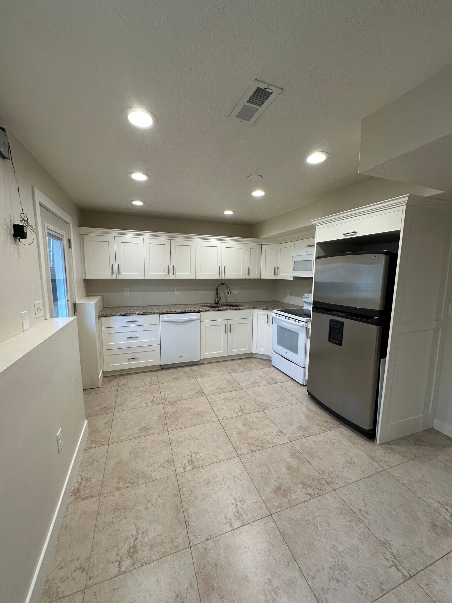 Building Photo - 2687 W 220 N