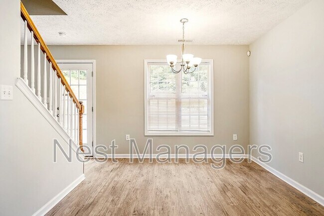 Building Photo - 519 Abbottswood Dr