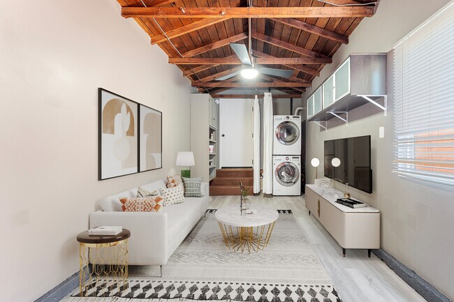 Building Photo - 12935 Greene Ave