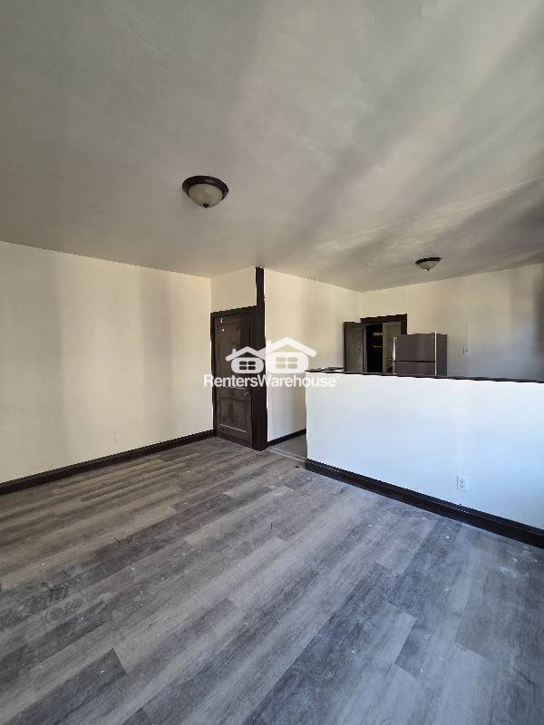 Building Photo - 5066-5068 W Florissant Ave