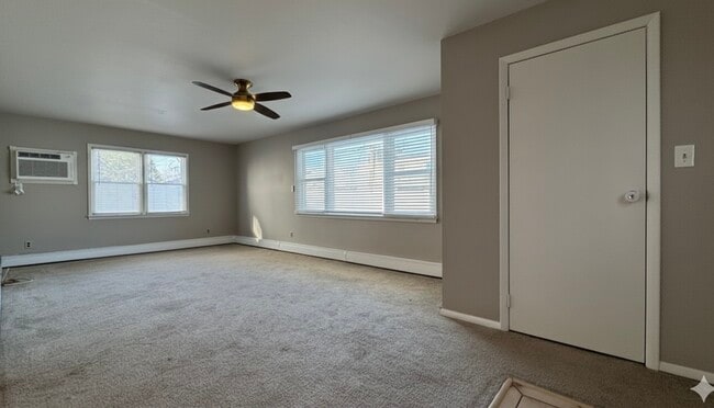 Building Photo - 333 Loring Rd