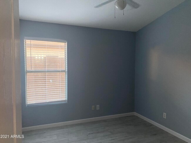 Building Photo - 3714 E Potter Dr