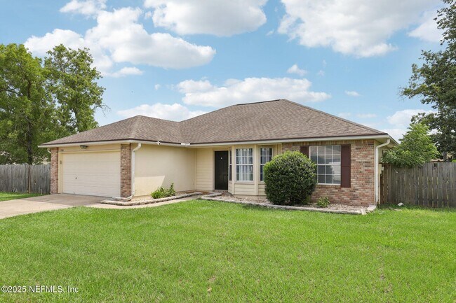 Building Photo - 2688 Glenhaven Dr
