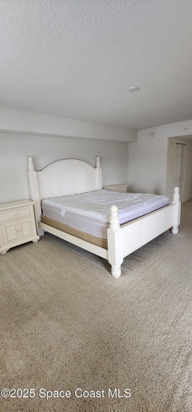 Building Photo - 134 Starboard Ln