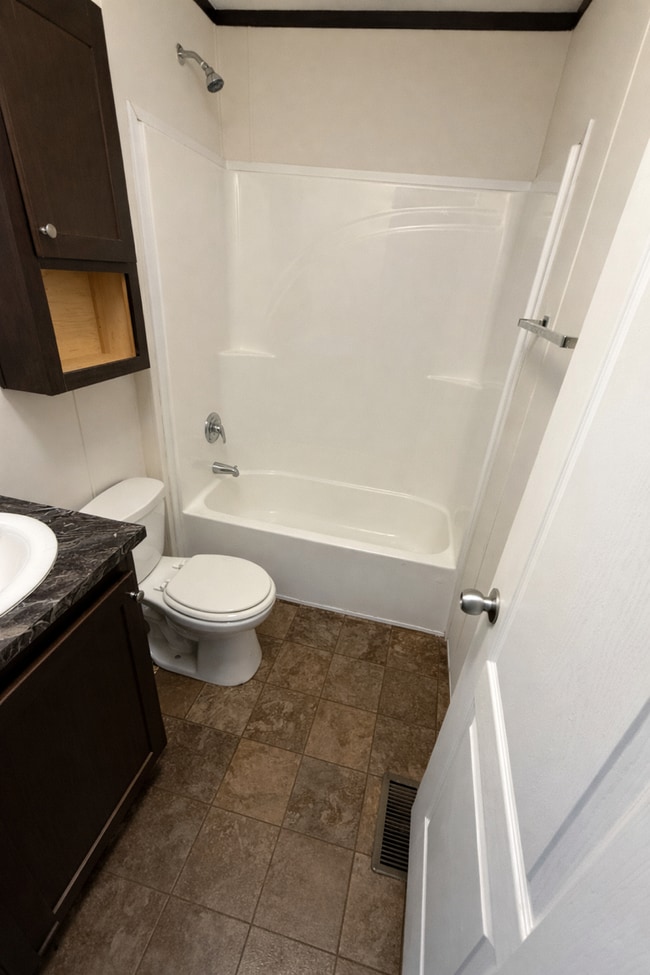 Building Photo - 266 S Birdsall Dr