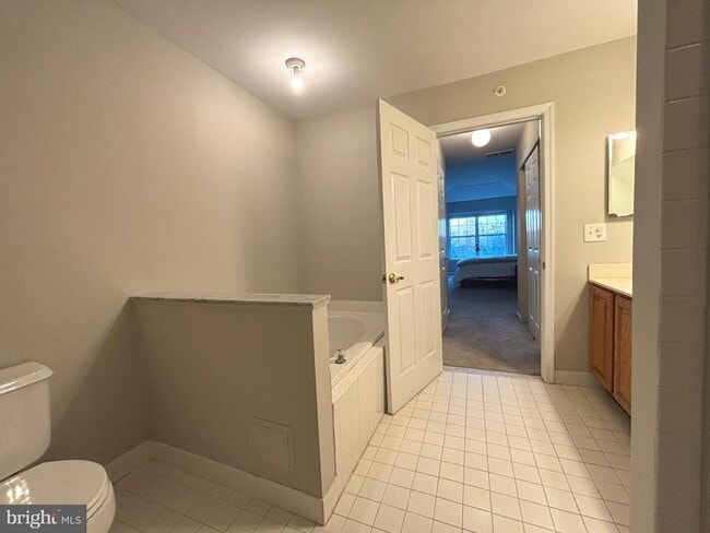 Building Photo - 113 Turnhill Ct