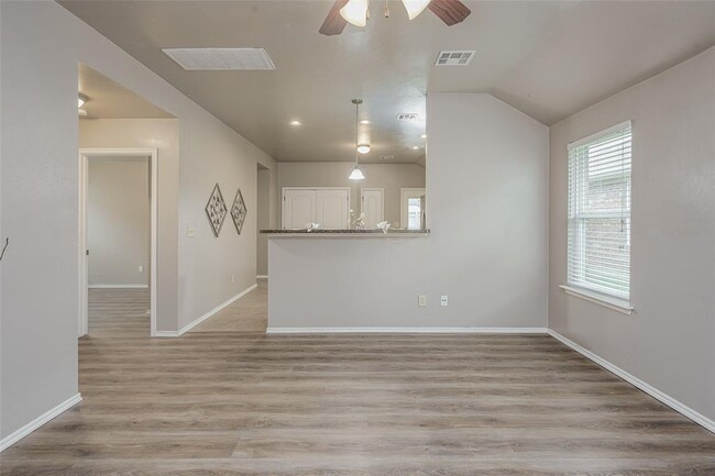 Building Photo - 8113 Frye Ln