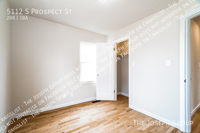Building Photo - 5112 S Prospect St