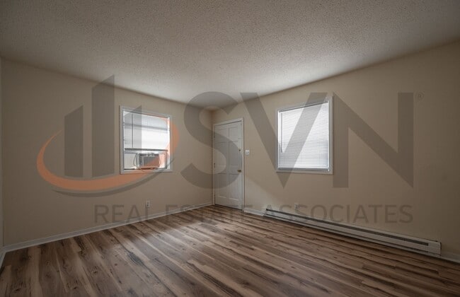 Building Photo - 910 Fiske St