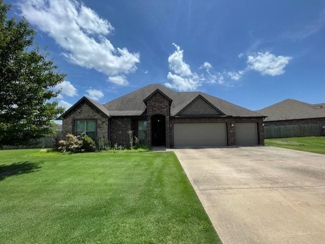 Primary Photo - 1513 Crestwood Hills Ln
