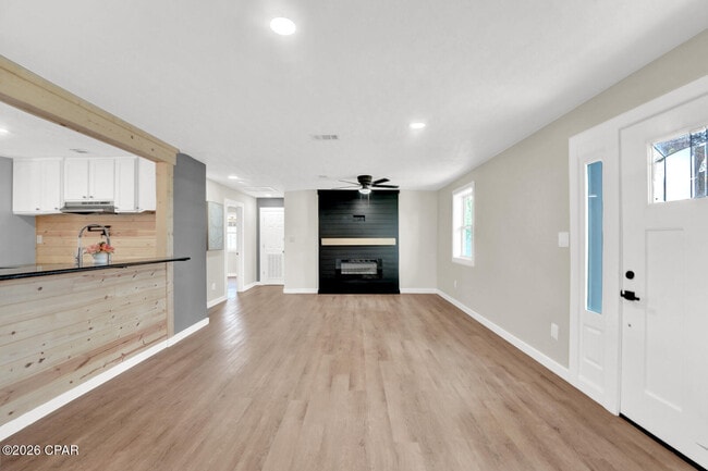 Building Photo - 1408 Wilmont Ave.