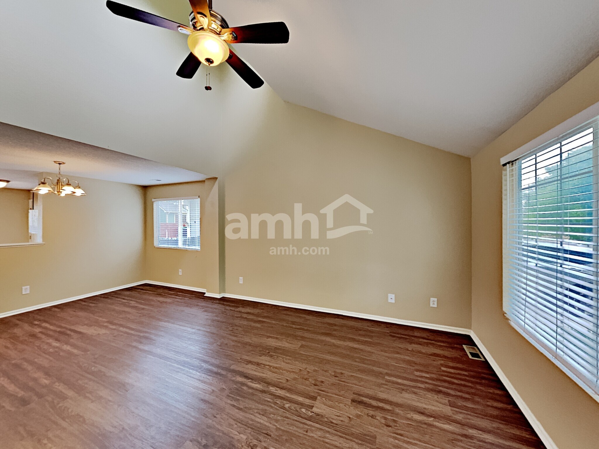 Building Photo - 11836 E 116th Pl