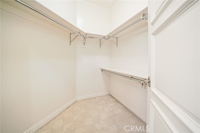 Building Photo - 603 Caruso Ave