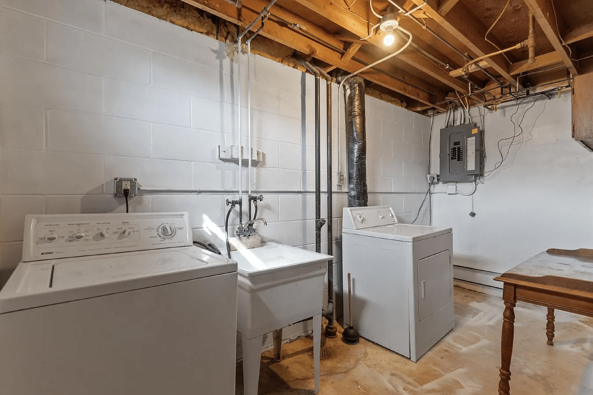 laundry room - 4111 Lowry Ave N