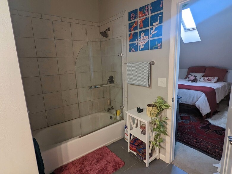 Building Photo - 4894 Curie Ct