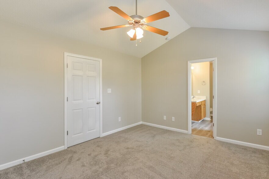 Building Photo - 601 Prickly Pear Dr