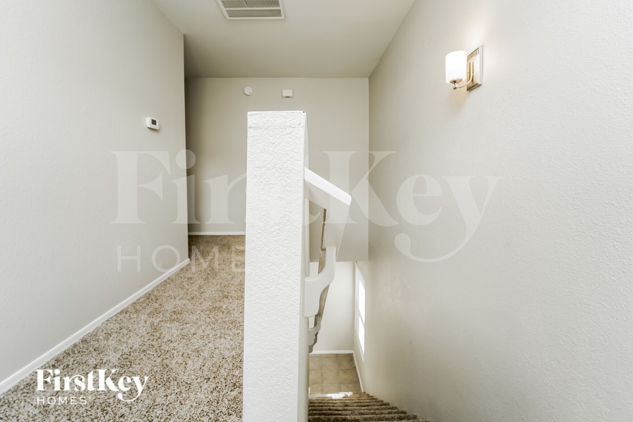 Building Photo - 1498 W Beantree Ln