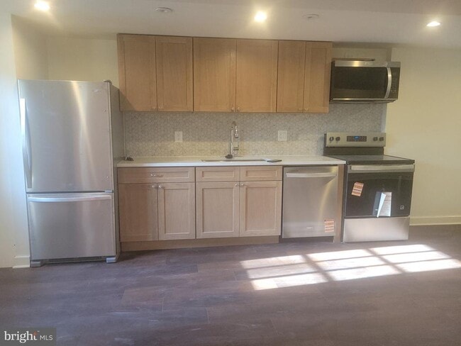 Building Photo - 14004 Zeigler Way