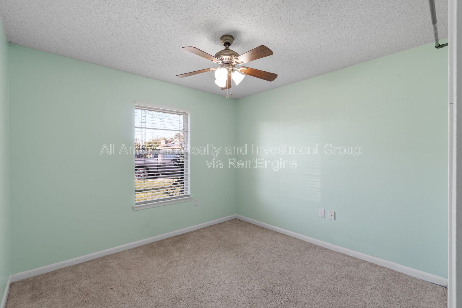 Building Photo - 602 Ironwood Dr