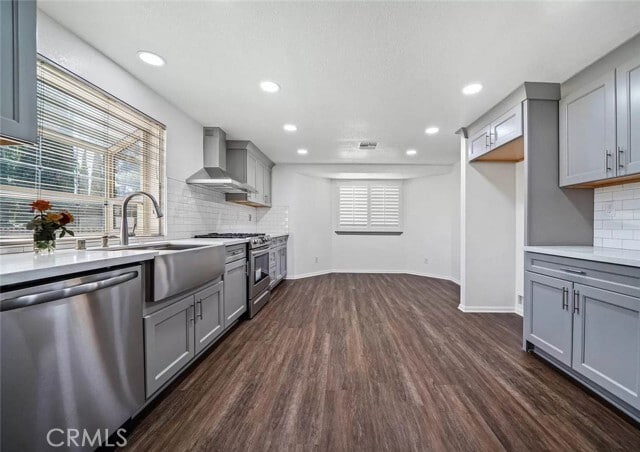 Building Photo - 39812 Golfers Dr