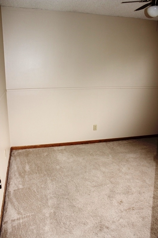 Building Photo - Huge Backyard - Close to Ft. Riley!