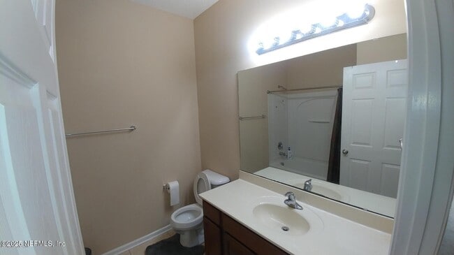 Building Photo - 12192 Chaseborough Way