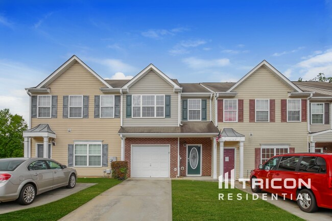 Building Photo - 4864 Sierra Way