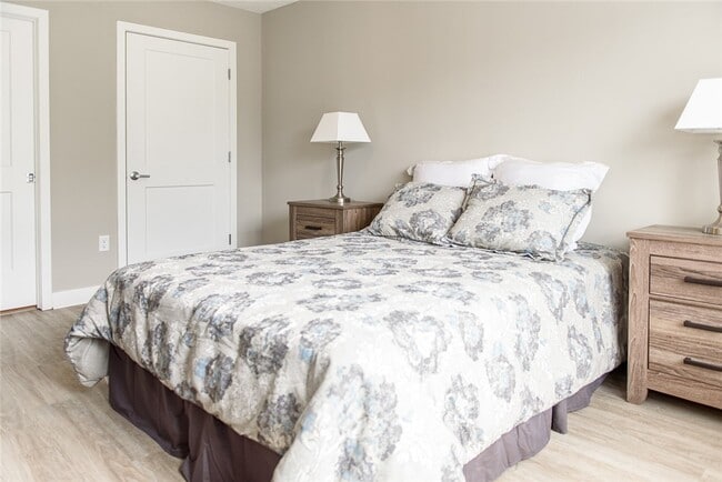 Building Photo - 1101 New Terrace Ln