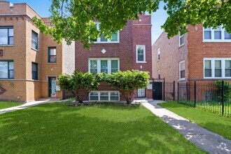 Building Photo - 1711 N Mayfield Ave