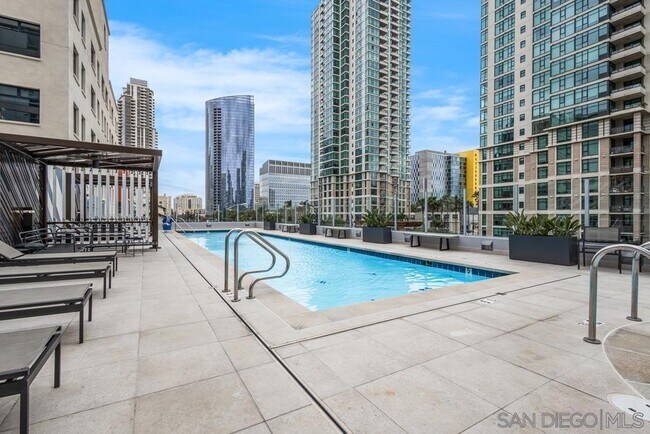 Building Photo - 1262 Kettner Blvd